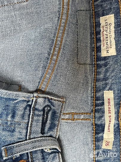 Джинсы levis широкие