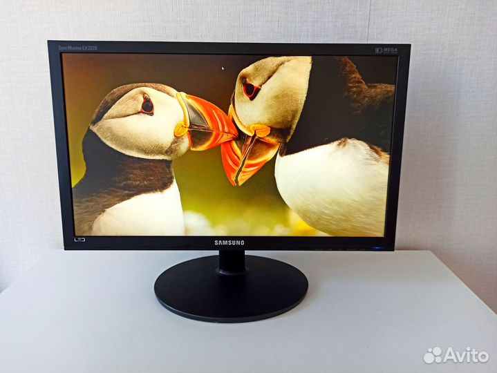 Монитор Samsung 22