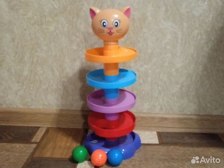 Деревянная пирамидка спиральная