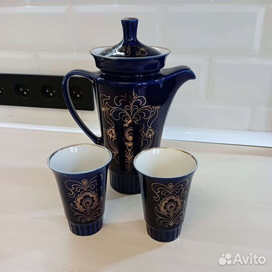 Кувшин и стаканы кобальт
