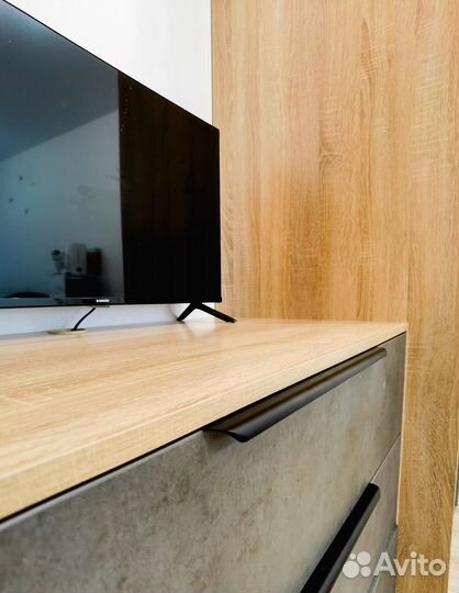 Распашной шкаф на заказ. Фабрика