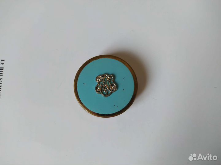 Пудреница США