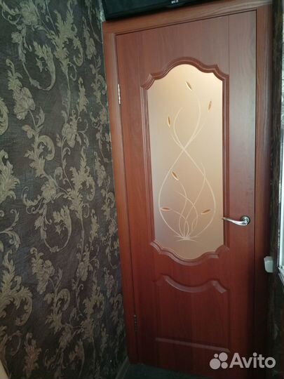 Межкомнатные двери бу 60 см с коробкой