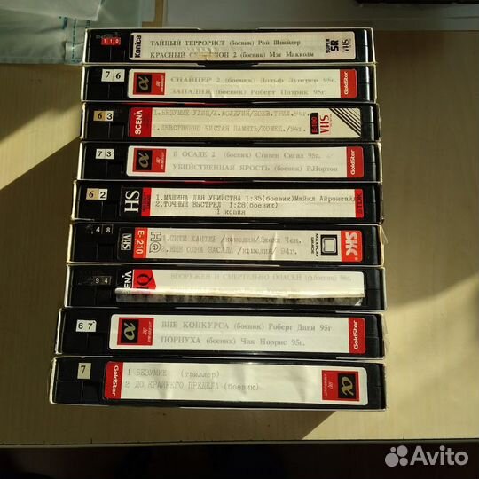 Фильмы на DVD и VHS из личной коллекции
