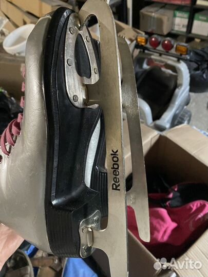 Коньки женские 40 reebok
