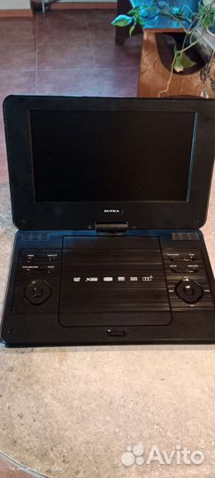 Портативный видеопроигрыватель