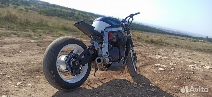 Suzuki gsx-r 1100