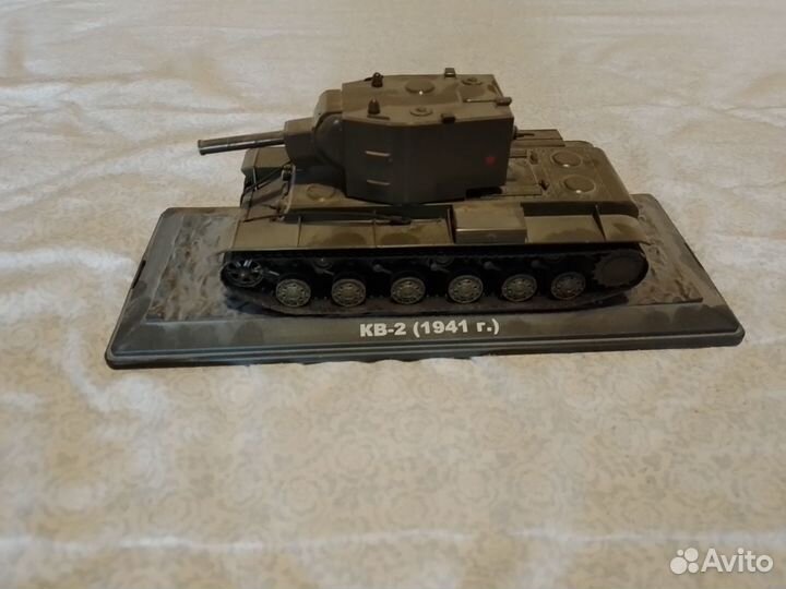 Танк модель 1:43