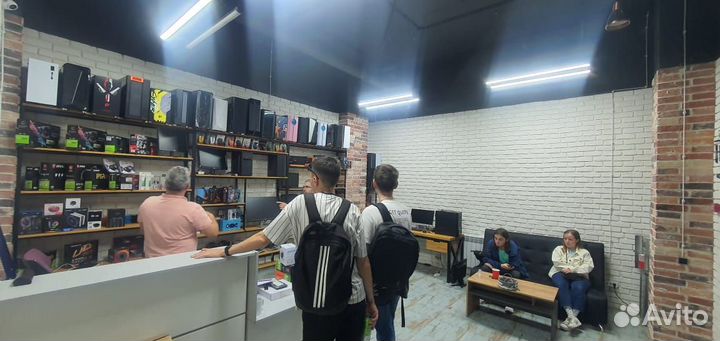 Повербанк каждому от титана