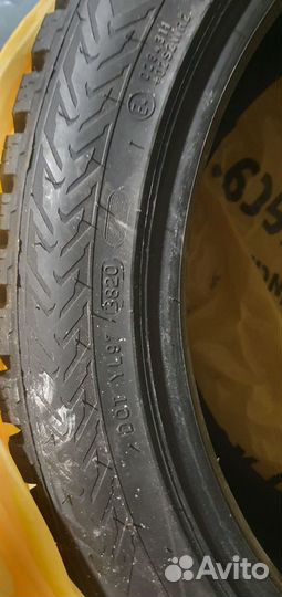 Nokian Tyres Hakkapeliitta 8 235/45 R18