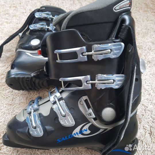 Горнолыжные ботинки salomon