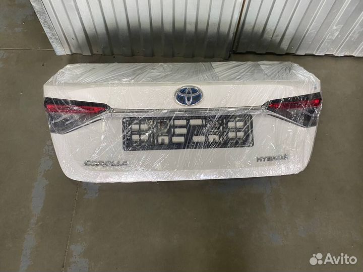 Дверь крышка багажника toyota corolla E210 2020г