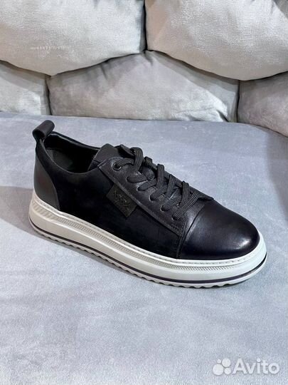 Классическая обувь