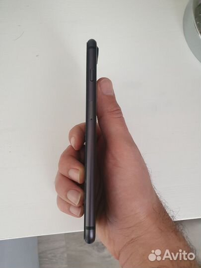 iPhone 8 Plus, 64 ГБ