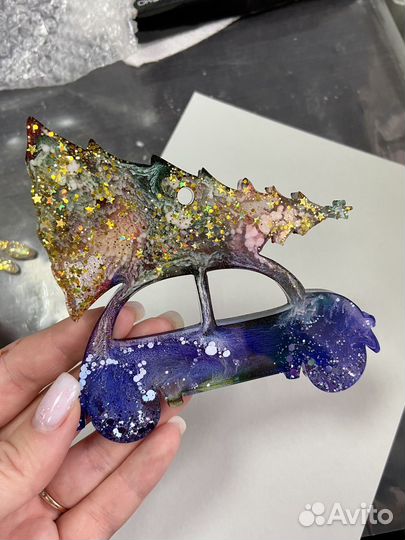 Новогодние игрушки из эпоксидной смолы