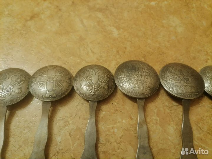 Ложка монета