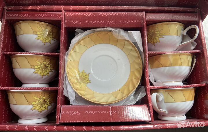 Чайный сервиз костяной фарфор Япония