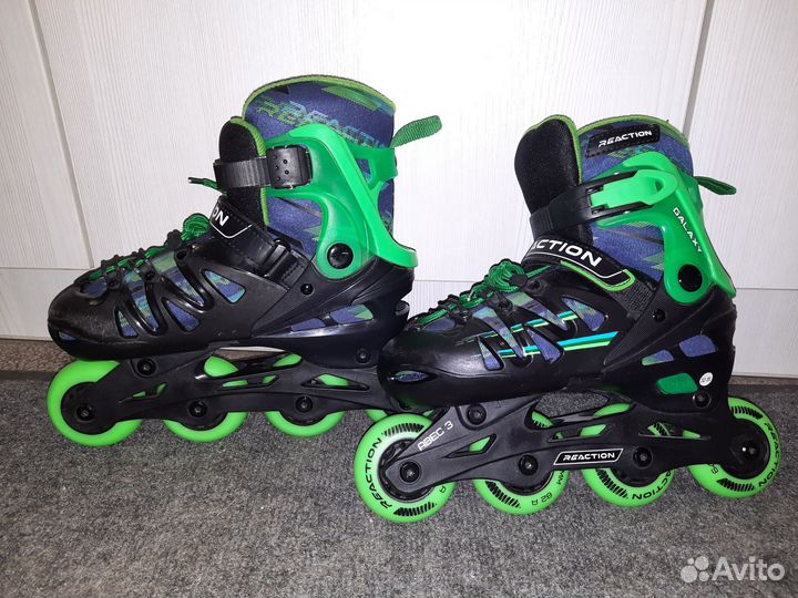 Роликовые коньки Reaction р. 32-35
