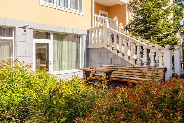 Квартира-студия, 53 м², 1/2 эт.