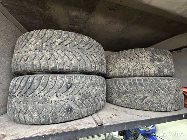 Колеса зимние r17 Bridgestone в сборе