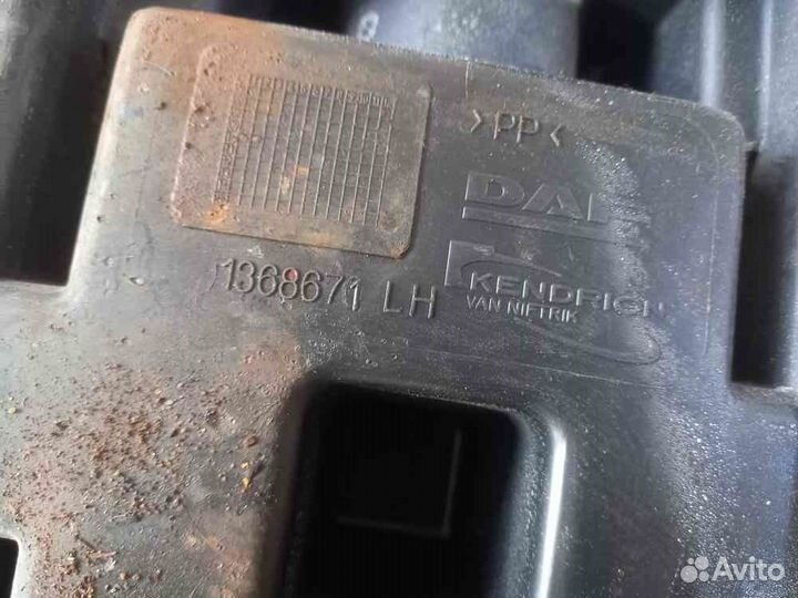 Ящик инструментальный левый DAF