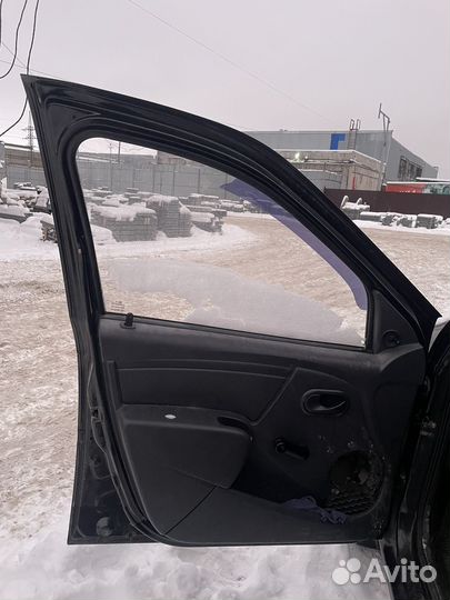 Дверь передняя левая Renault Logan 1 рест