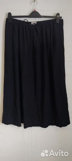 На досьавке.Льняная длинная юбка. Новая. 50-54 р