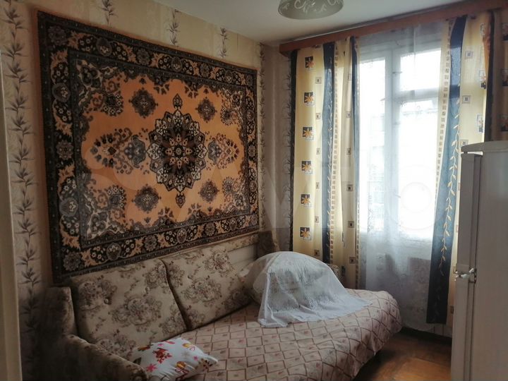 4-к. квартира, 50 м², 4/5 эт.