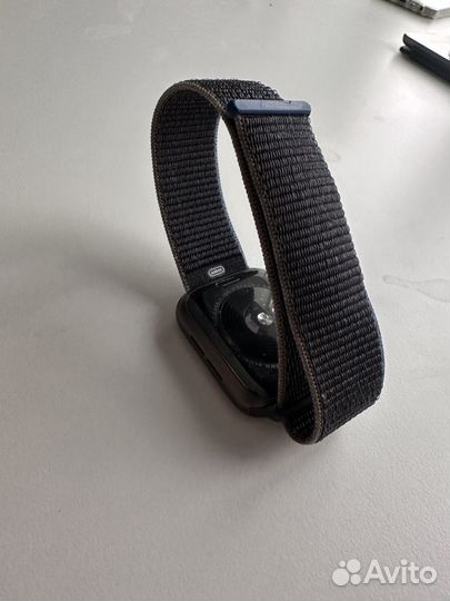 Apple watch se (gen 1) 44 mm