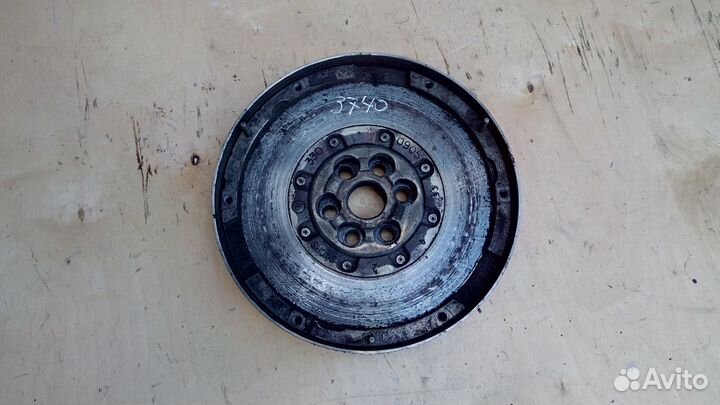 Маховик двухмассовый 2.0 на Opel Insignia