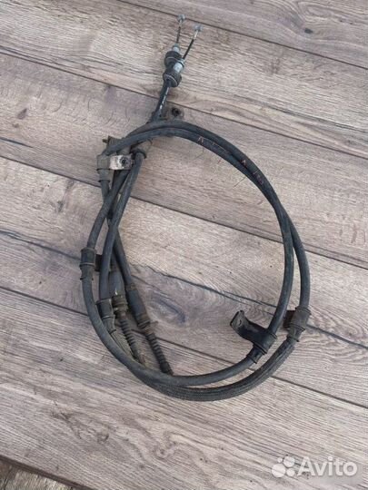 Трос ручного тормоза Hyundai I30 1.4