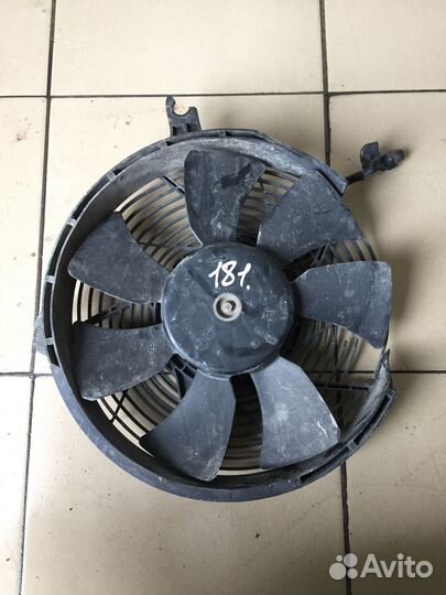 Вентилятор кондиционера Mitsubishi Montero Sport 1