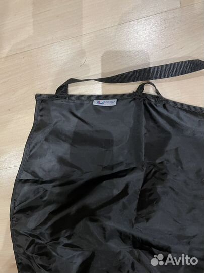 Защита на спинку сиденья