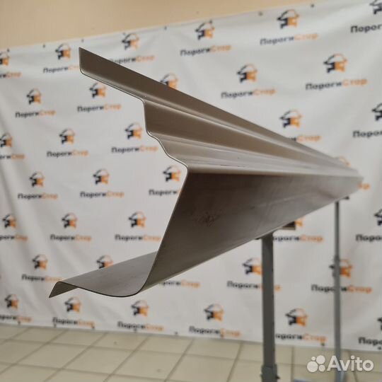 Кузовные пороги VW Passat B3 комплект ремонтные