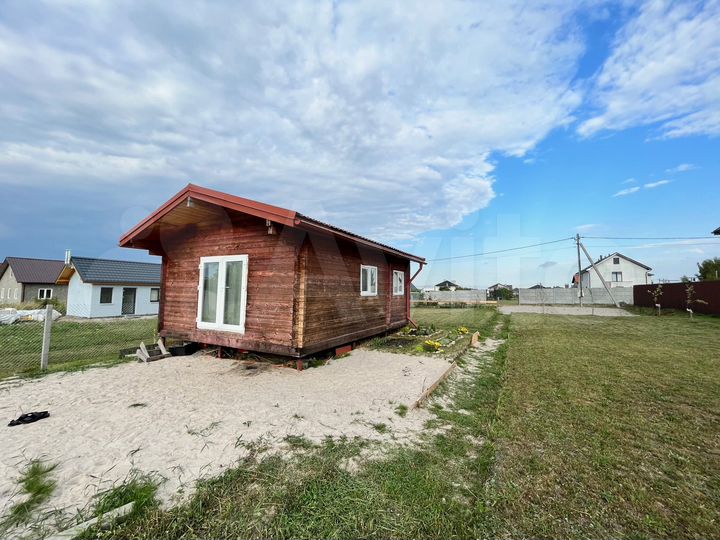 Дом 33 м² на участке 11,1 сот.