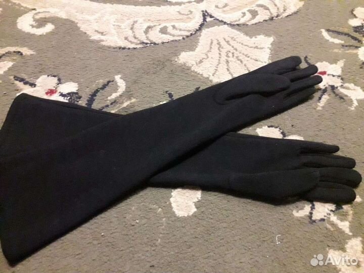 Перчатки
