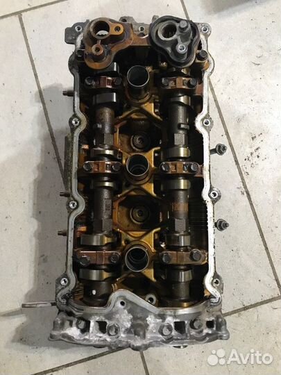 Головка блока цилиндров правая Nissan Teana J32