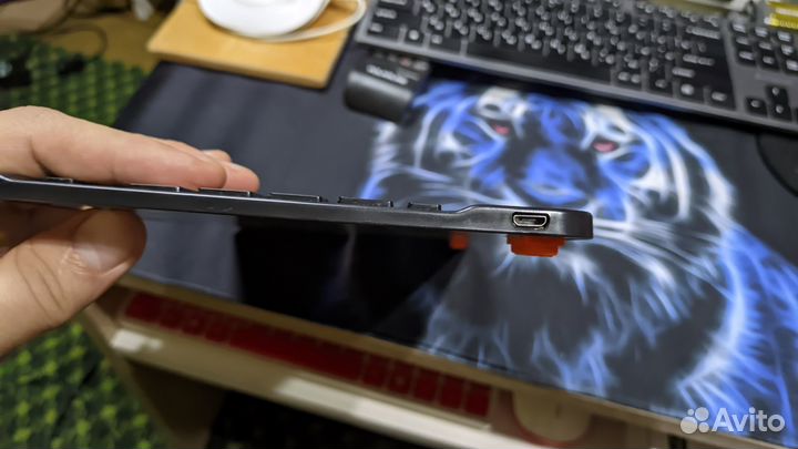 Беспроводная Bluetooth-клавиатура телефон\планшет