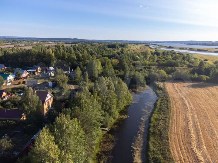 Коттедж 240 м² на участке 10 сот.