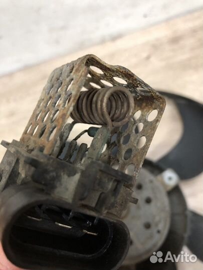 Вентилятор Opel Astra h