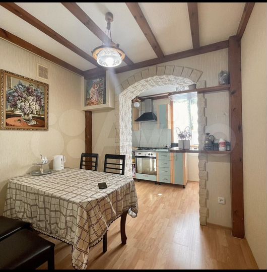 4-к. квартира, 95 м², 3/5 эт.