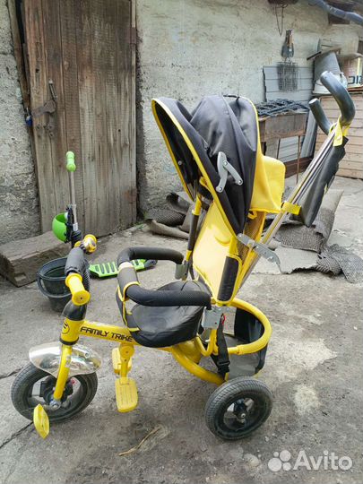 Детский велосипед с родительской ручкой