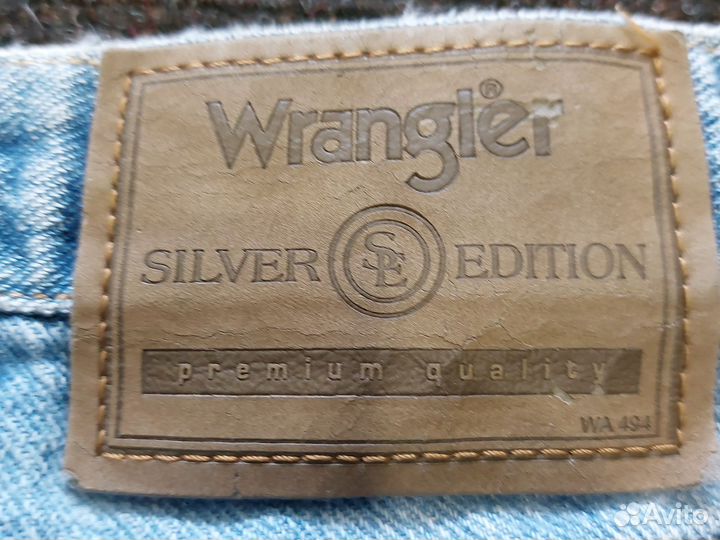 Джинсовые шорты wrangler