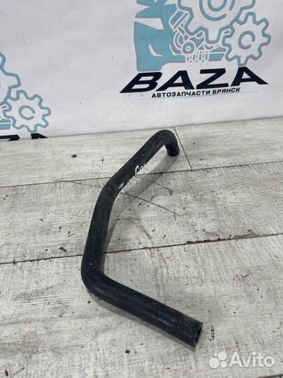 Патрубок охлаждения Renault Logan 2