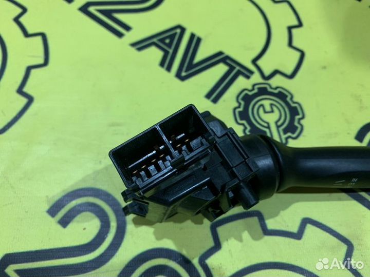 Подрулевой переключатель дворников Toyota Vitz