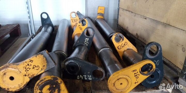 Палец Экскаватора Hyundai