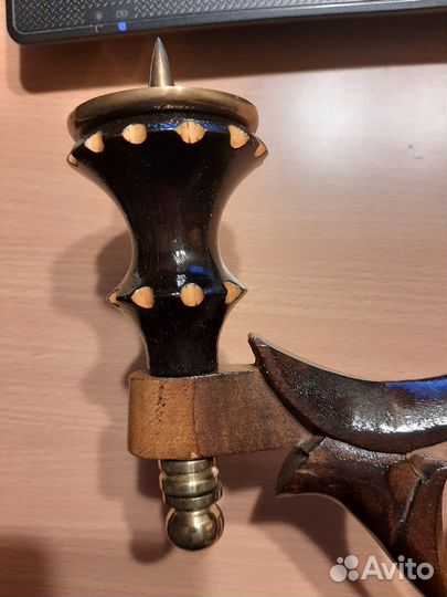 Подсвечник настенный