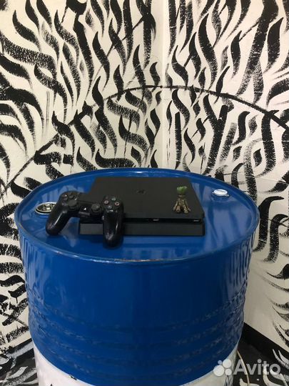 Sony playstation 4 slim 1 tb + игры