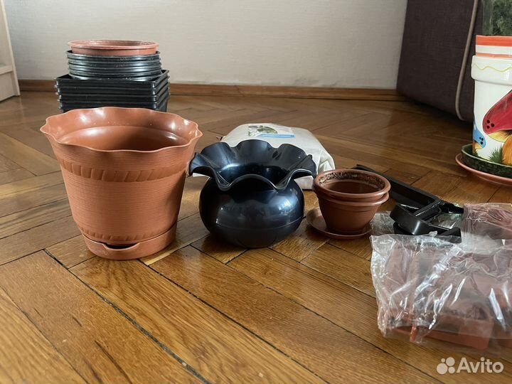 Горшки керамические, пластиковые