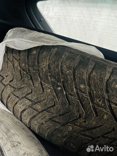 Nokian Tyres Hakkapeliitta 8 SUV 235/60 R18 и 255/55 R18